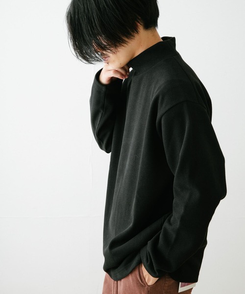 ITEMS URBANRESEARCH（アイテムズ アーバンリサーチ）の「ハイネックリブカットソー（Tシャツ/カットソー・メンズ・ブラック/オフホワイト/ベージュ・MEDIUM/LARGE）」の4枚目の写真