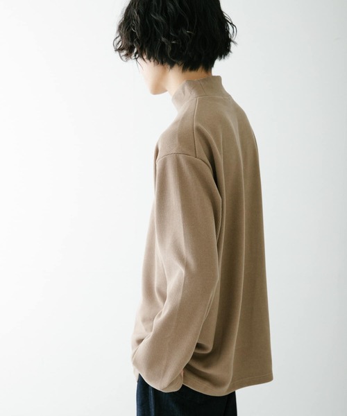 ITEMS URBANRESEARCH（アイテムズ アーバンリサーチ）の「ハイネックリブカットソー（Tシャツ/カットソー・メンズ・ブラック/オフホワイト/ベージュ・MEDIUM/LARGE）」の15枚目の写真