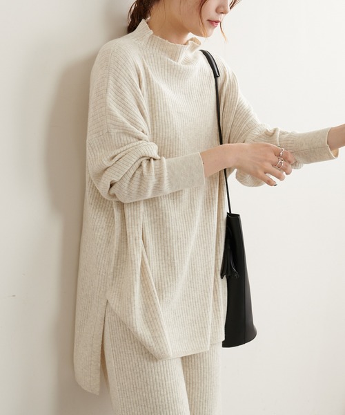 PUAL CE CIN（ピュアルセシン）の「ワイドRIBプチハイネックプルオーバー（ニット/セーター・レディース・ブラック/ベージュ/ミント/オートミール・FREE）」の4枚目の写真