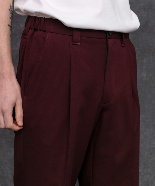 UNITED TOKYO（ユナイテッドトウキョウ）の「マルチストレッチサイドゴムセミフレアスラックス（スラックス・メンズ・ブラック/バーガンディー/ライトベージュ/グレイッシュベージュ・1/2/3）」の10枚目の写真