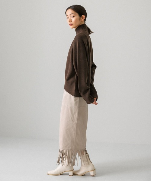 KBF（ケイビーエフ）の「アウトリンキングコクーンハイネックニット（ニット/セーター・レディース・ライトグレー/ブラウン/オレンジ・ONE）」の11枚目の写真