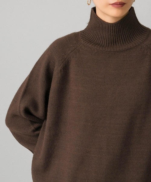 KBF（ケイビーエフ）の「アウトリンキングコクーンハイネックニット（ニット/セーター・レディース・ライトグレー/ブラウン/オレンジ・ONE）」の9枚目の写真