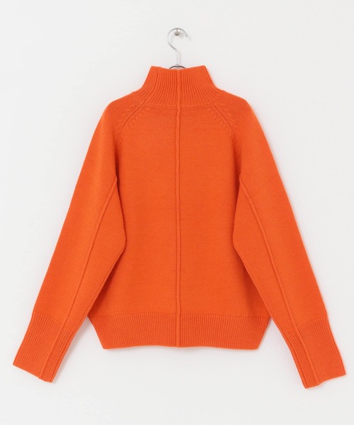 KBF（ケイビーエフ）の「アウトリンキングコクーンハイネックニット（ニット/セーター・レディース・ライトグレー/ブラウン/オレンジ・ONE）」の4枚目の写真