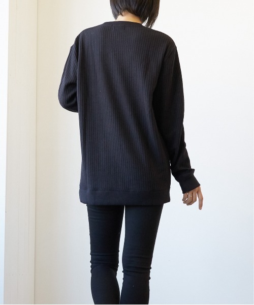 INNOCENT(イノセント)の「『オーバーサイズ』ワッフルロンT(Tシャツ/カットソー・レディース・オフホワイト/カーキ/杢グレー/ベージュ/ブラック・LARGE/X-LARGE/MEDIUM)」の11枚目の写真