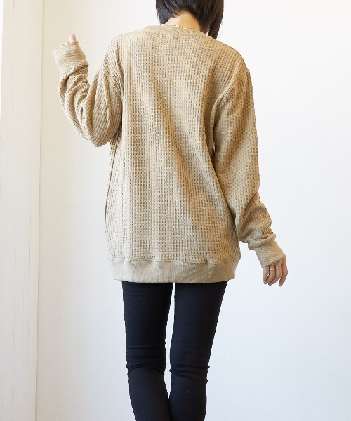INNOCENT(イノセント)の「『オーバーサイズ』ワッフルロンT(Tシャツ/カットソー・レディース・オフホワイト/カーキ/杢グレー/ベージュ/ブラック・LARGE/X-LARGE/MEDIUM)」の20枚目の写真