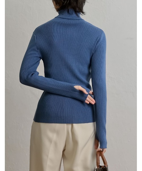 Re:EDIT(リエディ)の「指穴タートルネックリブニットトップス(ニット/セーター・レディース・グリーン/パープル/ブラック/ブルー/アイボリー/オレンジ・MEDIUM)」の19枚目の写真