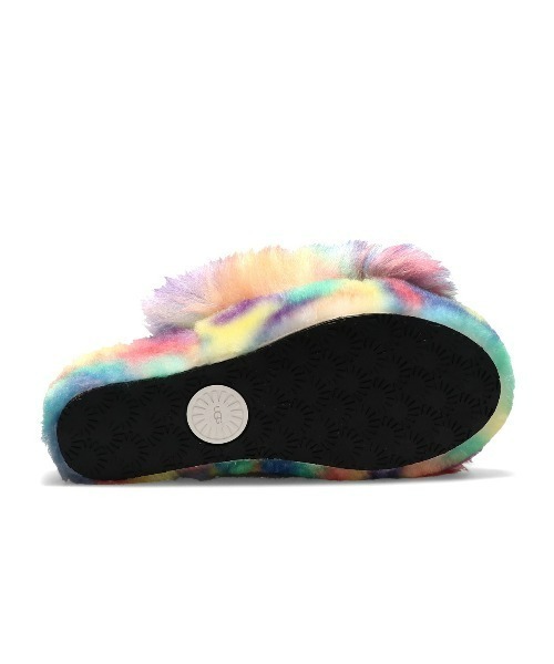 UGG（アグ）の「UGG W FLUFF YEAH PRIDE / アグ フラフ イェイ