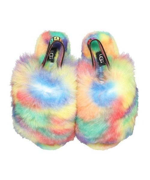 UGG（アグ）の「UGG W FLUFF YEAH PRIDE / アグ フラフ イェイ