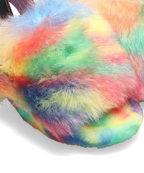UGG（アグ）の「UGG W FLUFF YEAH PRIDE / アグ フラフ イェイ