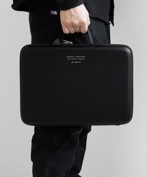 CLASSIC（クラシック）の「passen パセン セミハードPCバッグ 13インチ 14インチ ノートパソコン ラップトップ キャリングケース ハンドル付き（PC・タブレットケース）」