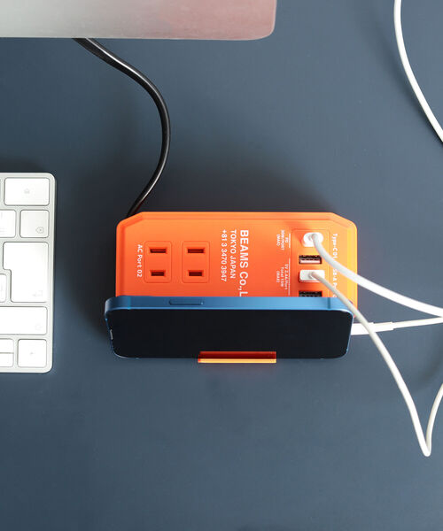 bpr BEAMS（ビーピーアール ビームス ）の「BEAMS / AC＆USB タップ（生活家電・メンズ・オレンジ・ONE SIZE）」の3枚目の写真