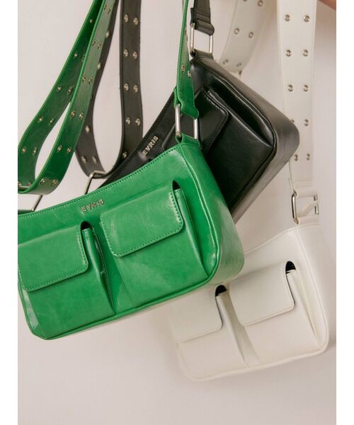 EVRIS（エヴリス）の「ワイドベルトガジェットBAG（ショルダーバッグ・レディース・ホワイト/ブラック/グリーン・FREE）」の18枚目の写真