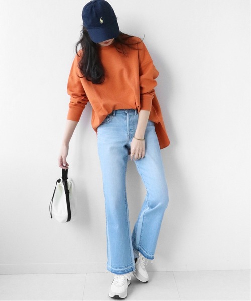 JOURNAL STANDARD relume(ジャーナルスタンダード レリューム)の「《追加》TCワッフルオーバーサイズロングスリーブTシャツ◆(Tシャツ/カットソー・レディース・オレンジ/ホワイト系その他/ブルー/オートミール・FREE)」の6枚目の写真