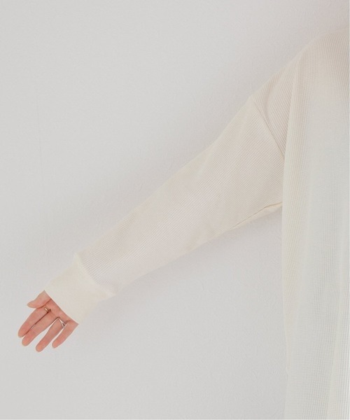 JOURNAL STANDARD relume(ジャーナルスタンダード レリューム)の「《追加》TCワッフルオーバーサイズロングスリーブTシャツ◆(Tシャツ/カットソー・レディース・オレンジ/ホワイト系その他/ブルー/オートミール・FREE)」の17枚目の写真