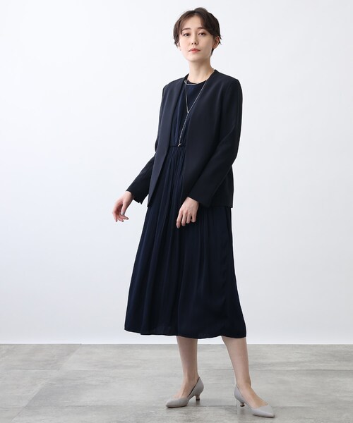 INDIVI（インディヴィ）の「◆【洗える/UVケア/吸水速乾】タック＆ギャザーワンピース（ワンピース・レディース・サックスブルー系5/ダークグレー/ネイビー・34/38/13/19/15 ）」の6枚目の写真