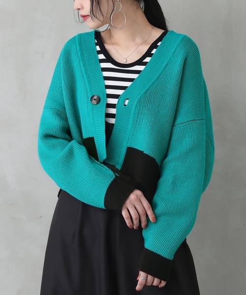 osharewalker（オシャレウォーカー）の「【廃盤】『配色リバーシブルダブルフェイスカーディガン』（カーディガン/ボレロ・レディース・ブラック/ライム/コーラルピンク・FREE）」の6枚目の写真