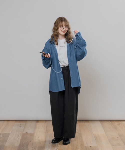 MUHET(ミュエータ)の「アソートレギュラーカラーシャツ(シャツ/ブラウス・レディース・オフホワイト/イエロー/オレンジ/インディゴブルー/グリーン/ライトピンク・SMALL/MEDIUM/X-LARGE)」の16枚目の写真