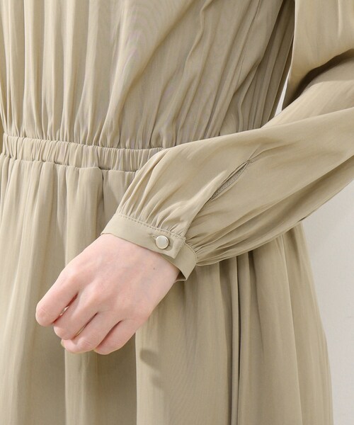 DRESKIP（ドレスキップ）の「◆【洗える/フェミニン】フロントギャザーワンピース（ワンピース・レディース・グリーン系/サンドベージュ/ダークネイビー・02/03/04）」の21枚目の写真
