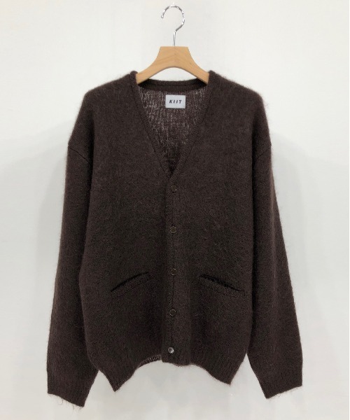 KIIT（キート）の「KIIT キート / KNIT CARDIGAN オーバーサイズ キッドモヘアルーズカーディガン / KIN-K58-801（カーディガン/ボレロ・メンズ・ブラック/アッシュグレー/アイボリー/ブラウン・2/3）」の4枚目の写真
