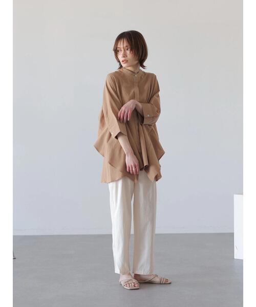 rem closet(レムクローゼット)の「タックテーパードスリットパンツ(その他パンツ・レディース・オリーブ/アイボリー・XS/S)」の3枚目の写真