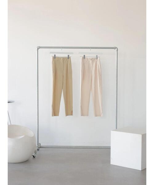 rem closet(レムクローゼット)の「タックテーパードスリットパンツ(その他パンツ・レディース・オリーブ/アイボリー・XS/S)」の21枚目の写真