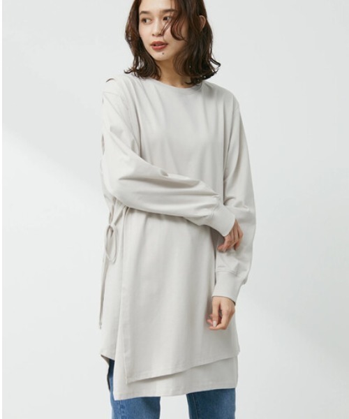 Green　Parks（グリーンパークス）の「イレギュラーチュニック（Tシャツ/カットソー・レディース・ベージュ/ブルー/ダークネイビー・FREE）」の2枚目の写真