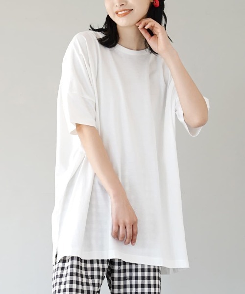 zootie（ズーティー）の「【汗が染みない ビッグTシャツ】 汗しみない Tシャツ［ビッグTEE］ 汗染み防止（Tシャツ/カットソー・レディース・ラベンダー/モカ/ライトブルー/ライトカーキ/グレイッシュブルー/ブラック/グレイッシュベージュ/オレンジ系その他2/杢グレー/オフホワイト/ネイビー/ダークグリーン/ブルー系その他2/ダークブラウン/パープル系その他/アイボリー/イエロー系その他/レッド系その他/ミント・M-L）」の2枚目の写真