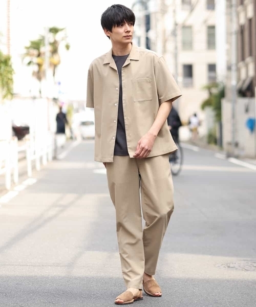 a.v.v（アーヴェヴェ）の「【S-XXL/速乾】リライト オープンカラーシャツ（シャツ/ブラウス・メンズ・ブルー/ベージュ/チャコールグレー・46/48/52/44/50）」の4枚目の写真