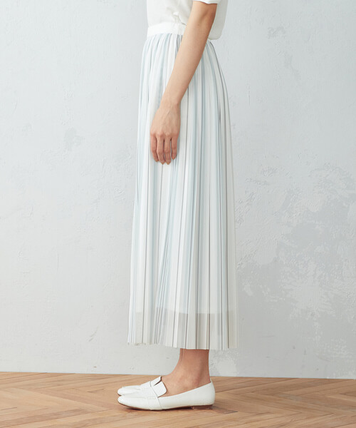 COMME CA ISM(コムサイズム)の「ストライプ プリーツスカート(スカート・レディース・ホワイト系/チャコール・SMALL/MEDIUM/LARGE)」の9枚目の写真