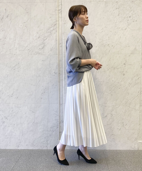 COMME CA ISM(コムサイズム)の「ストライプ プリーツスカート(スカート・レディース・ホワイト系/チャコール・SMALL/MEDIUM/LARGE)」の18枚目の写真