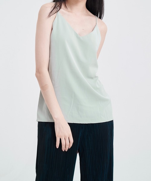 me+em select(ミームセレクト)の「【 6color 】Vネックサテンキャミソール(キャミソール・レディース・ブラック/ベージュ/イエロー/オレンジ/ミント/ライトパープル・FREE)」の20枚目の写真