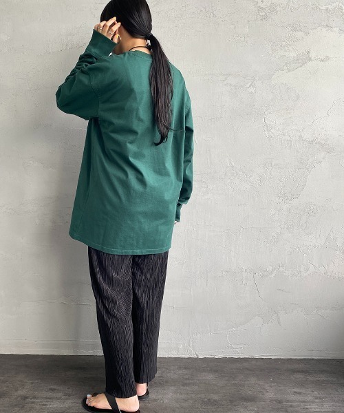 Carhartt WIP（カーハートダブリューアイピー）の「[carhartt WIP/カーハートダブリューアイピー] AMERICAN SCRIPT ワンポイントロゴ刺繍ロンT（Tシャツ/カットソー・レディース・ブラック/グリーン/ホワイト/ダークグリーン・L/M/XS/S/XL）」の11枚目の写真