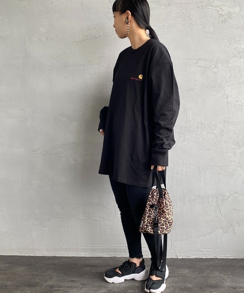 Carhartt WIP（カーハートダブリューアイピー）の「[carhartt WIP/カーハートダブリューアイピー] AMERICAN SCRIPT ワンポイントロゴ刺繍ロンT（Tシャツ/カットソー・レディース・ブラック/グリーン/ホワイト/ダークグリーン・L/M/XS/S/XL）」の9枚目の写真