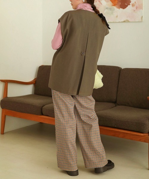 Bab(バブ)の「【セットアップ可能】ノーカラーベスト(ベスト・レディース・ベージュ/カーキ/ブラック・M)」の12枚目の写真