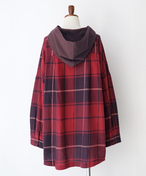 osharewalker（オシャレウォーカー）の「【廃盤】『異素材フードチェック柄シャツパーカー』（パーカー・レディース・パープル/ネイビー/レッド・FREE）」の21枚目の写真