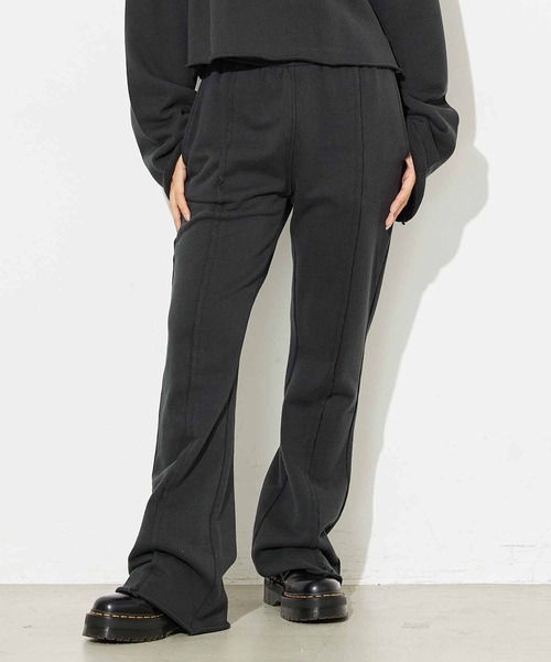 X-girl（エックスガール）の「SWEAT FLARE PANTS（スウェットパンツ・レディース・アッシュ/ブラウン/チャコール・M/S）」の3枚目の写真