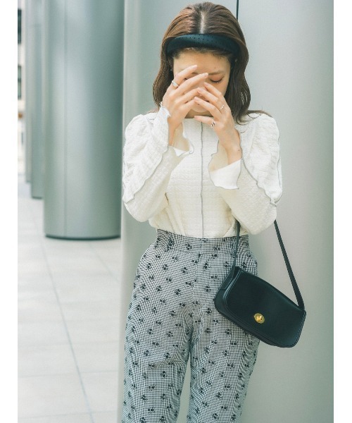 JUMELLE(ジュメロ)の「リップルライントップ(Tシャツ/カットソー・レディース・ブラック/アイボリー・FREE)」の3枚目の写真