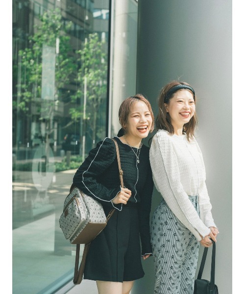 JUMELLE(ジュメロ)の「リップルライントップ(Tシャツ/カットソー・レディース・ブラック/アイボリー・FREE)」の11枚目の写真