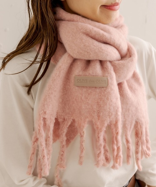 OLIVE des OLIVE(オリーブデオリーブ)の「【WEB限定カラ―あり】タグ付きブークレマフラー(マフラー・レディース・ブラック/サックスブルー/グレー/オフホワイト/ピンク・FREE)」の5枚目の写真