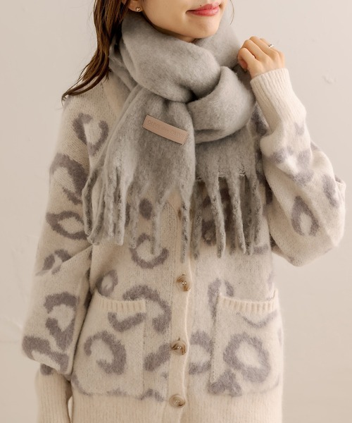 OLIVE des OLIVE(オリーブデオリーブ)の「【WEB限定カラ―あり】タグ付きブークレマフラー(マフラー・レディース・ブラック/サックスブルー/グレー/オフホワイト/ピンク・FREE)」の15枚目の写真