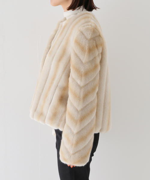 Charles Chaton（シャルルシャトン）の「molliolli PRELUDE（その他アウター・レディース・ベージュ・SMALL/MEDIUM）」の19枚目の写真