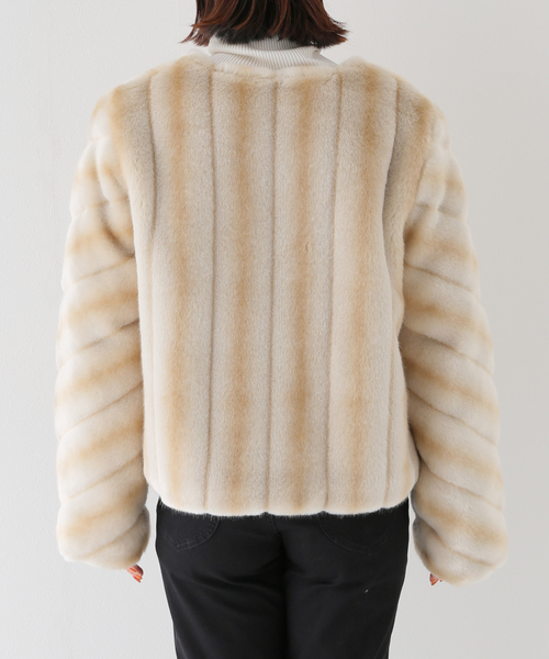 Charles Chaton（シャルルシャトン）の「molliolli PRELUDE（その他アウター・レディース・ベージュ・SMALL/MEDIUM）」の3枚目の写真