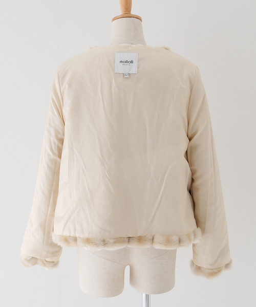 Charles Chaton（シャルルシャトン）の「molliolli PRELUDE（その他アウター・レディース・ベージュ・SMALL/MEDIUM）」の4枚目の写真