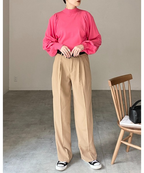 She's Closet(シーズクローゼット)の「ハイネック長袖ボリュームスリーブショート丈ハイゲージニットプルオーバー(ニット/セーター・レディース・オレンジ/キャメル/グリーン/ブラック/アイボリー/ブルー/ピンク・FREE)」の11枚目の写真