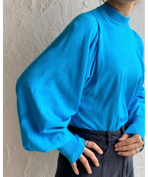 She's Closet(シーズクローゼット)の「ハイネック長袖ボリュームスリーブショート丈ハイゲージニットプルオーバー(ニット/セーター・レディース・オレンジ/キャメル/グリーン/ブラック/アイボリー/ブルー/ピンク・FREE)」の21枚目の写真