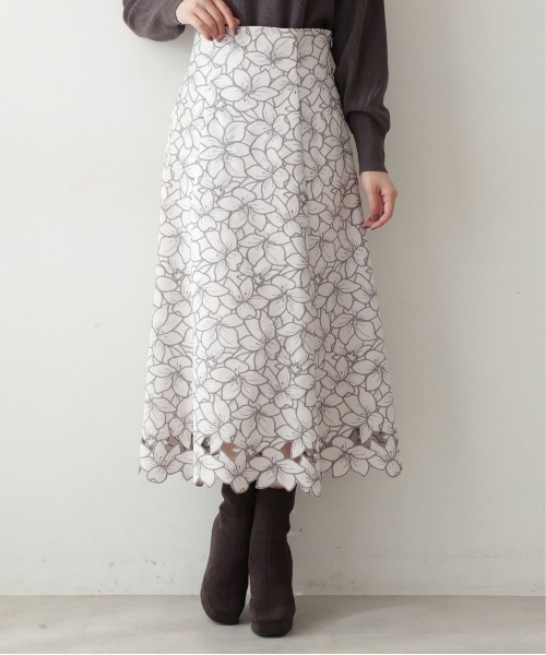 PROPORTION BODY DRESSING(プロポーションボディドレッシング)の「エンブロイダリーマーメイドスカート / 1213120100(スカート・レディース・ライトグリーン/グレー・MEDIUM/SMALL)」の5枚目の写真