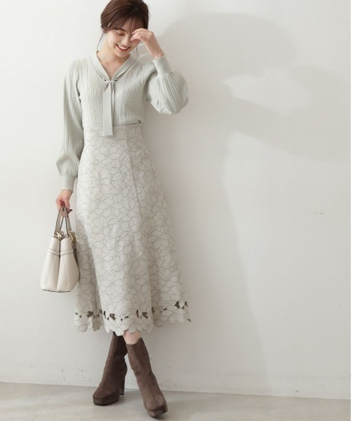 PROPORTION BODY DRESSING(プロポーションボディドレッシング)の「エンブロイダリーマーメイドスカート / 1213120100(スカート・レディース・ライトグリーン/グレー・MEDIUM/SMALL)」の18枚目の写真