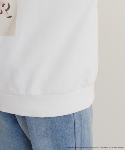 natural couture（ナチュラルクチュール）の「ユニバーサルコラボ casperプリントゆるスウエット（スウェット・レディース・オフホワイト/オートミール・FREE）」の22枚目の写真