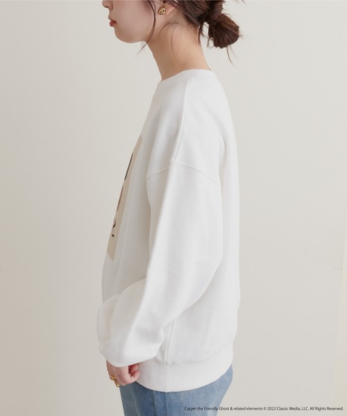natural couture（ナチュラルクチュール）の「ユニバーサルコラボ casperプリントゆるスウエット（スウェット・レディース・オフホワイト/オートミール・FREE）」の18枚目の写真