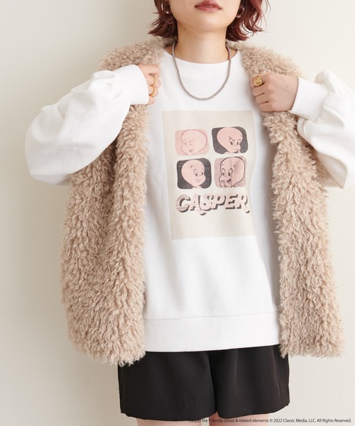 natural couture（ナチュラルクチュール）の「ユニバーサルコラボ casperプリントゆるスウエット（スウェット・レディース・オフホワイト/オートミール・FREE）」の5枚目の写真